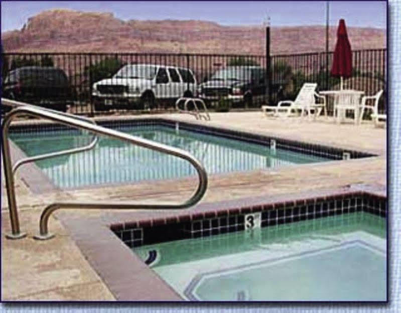 Moab Gateway Inn At Arches Nat'L Park Exterior foto